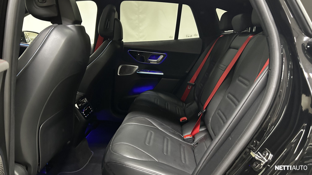 f18dbb28b2bcc86d-large