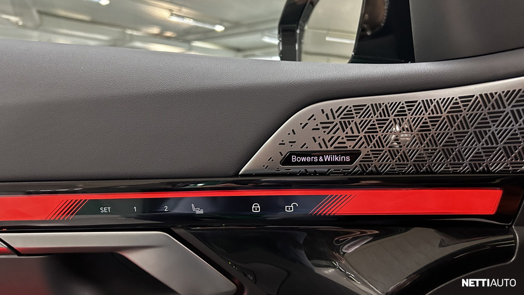 9a76e00b5646c398-large