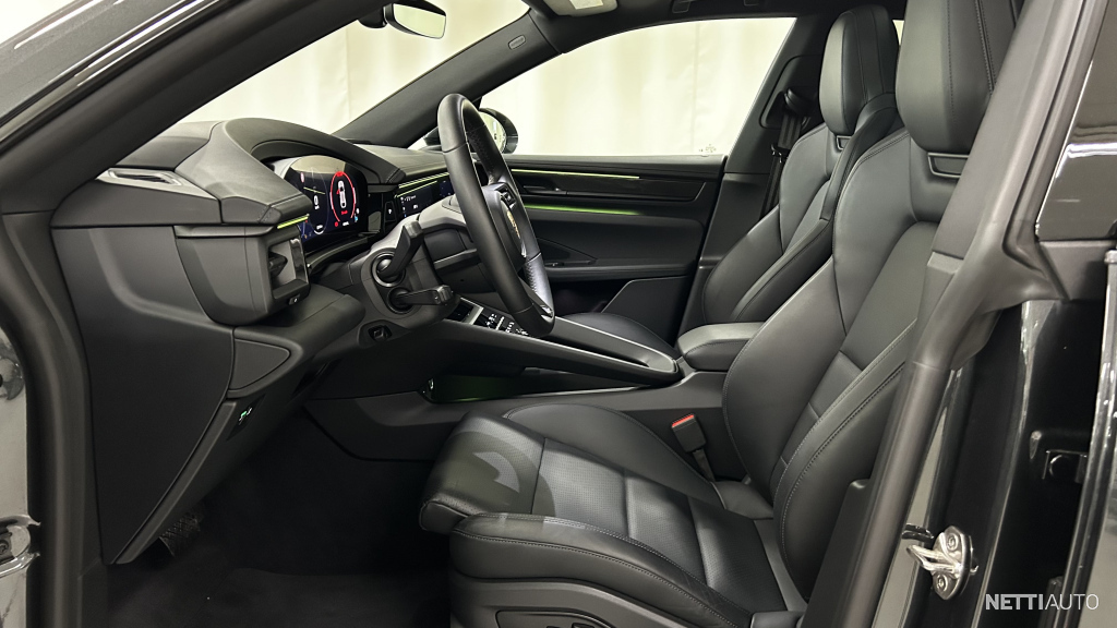 dbf47d89da35e5c9-large