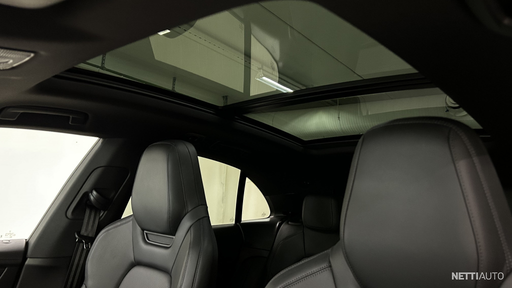 074718eb848f2a8c-large