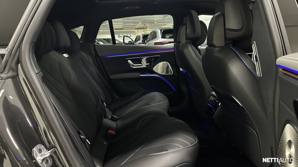 144b8f5a2b626b5d-large