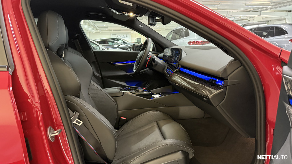 5080c38436b5874f-large